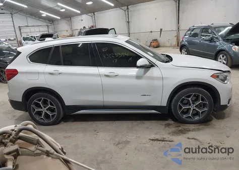 2017 BMW X1 xDrive28I z USA, uszkodzony, nr VIN WBXHT3C39H5F83030